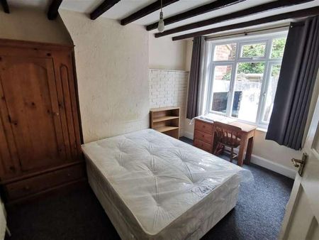 Coombe Road, Brighton, BN2 - Photo 4