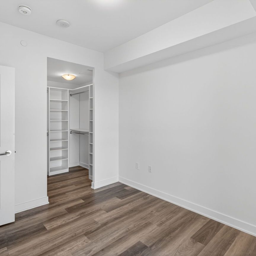 For Lease - 100 Eagle Rock Way Unit# 529, Vaughan, Ontario - Photo 1