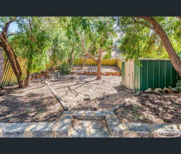 1/10 Mippi Road, Halls Head, WA 6210 - Photo 4