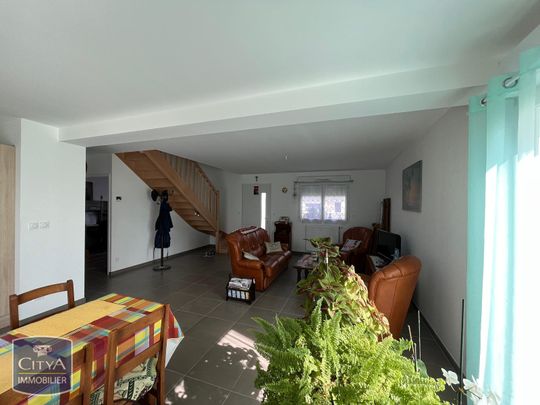 Location Maison 6 pièces 128m² THAON 14610 - Photo 1