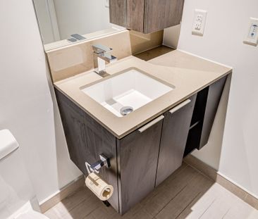 For Lease - 3900 Confederation Parkway Unit# 1911, Mississauga, Ont... - Photo 4