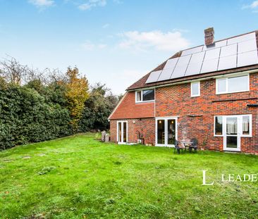 3 bedroom house to rent South Bank, Sutton Valence, ME17 - Photo 1