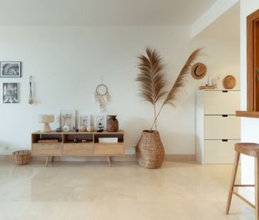 2 Bedroom Apartment For Rent in Marbella, Málaga - Photo 2