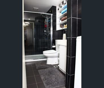 404/240 Barkly Street, Footscray, Vic 3011 - Photo 5