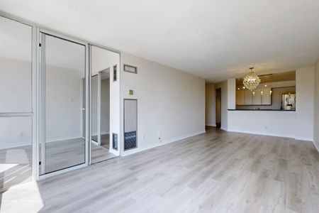 For Lease - 1131 Steeles Avenue Unit# 407, Toronto, Ontario - Photo 3
