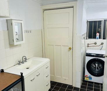 Surry Hills - Photo 2