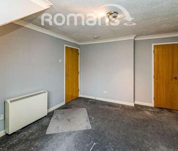 Sovereign Court, Totteridge Avenue, High Wycombe, HP13 - Photo 3