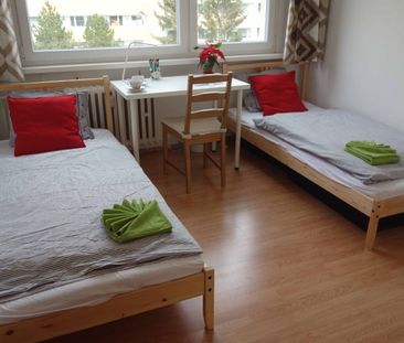 Pronájem bytu 3+1 • 74 m² bez realitkyŠtětínská, Praha - Bohnice - Photo 2