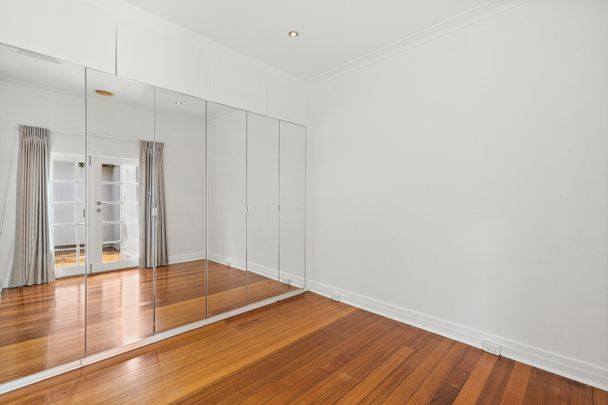 2/43 Marshall Street, Ivanhoe VIC 3079 - Photo 1