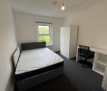 Mayfield Road, Southampton - Photo 2