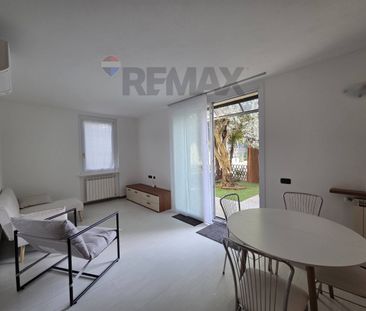 Porzione Di Casa in Cardano al Campo - Photo 2