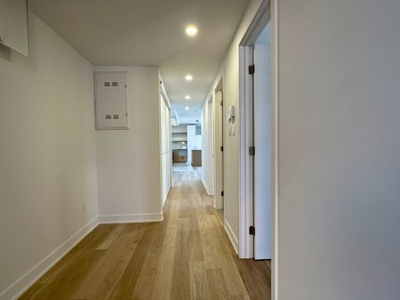 Élégance Moderne sur Édouard-Montpetit. : 12 condos locatifs de luxe (2 à 4 chambres à coucher). - Photo 4