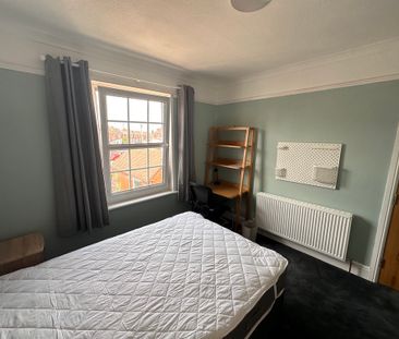 6 bedroom house - Photo 6