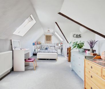 The Queens Drive, Mill End - Photo 5