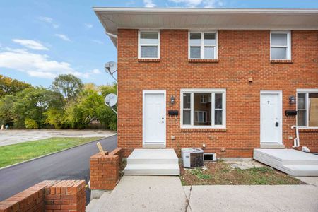 Fully Renovated 2-Bedroom Apartment in Sarnia – Modern &amp; Move-In Ready - Photo 4