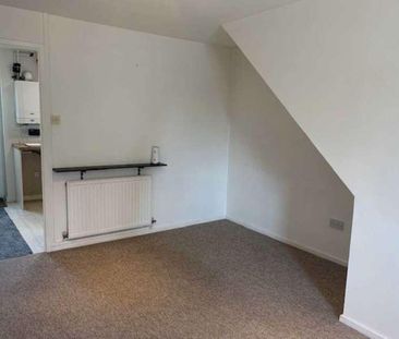 Ralegh Crescent, Witney, OX28 - Photo 1