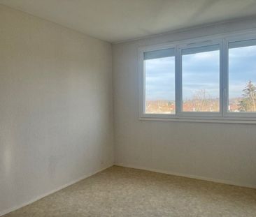 Location Appartement 4 pièces 76 m² La Châtre - Photo 2