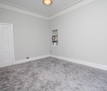 2 bedroom ground floor flat to rent - Photo 5