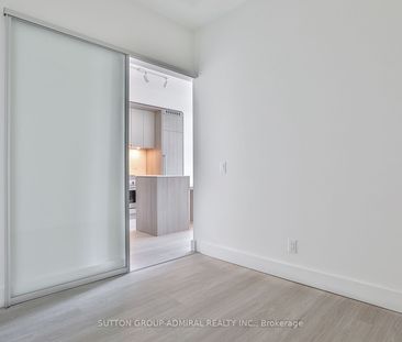 For Lease - 6 Greenbriar Road, Toronto, Ontario - Photo 2
