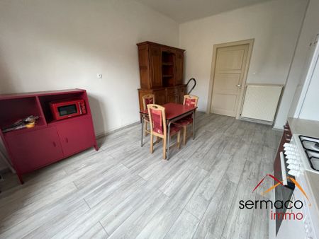 Appartement partiellement meublé de type F2 avec balcon - Photo 3