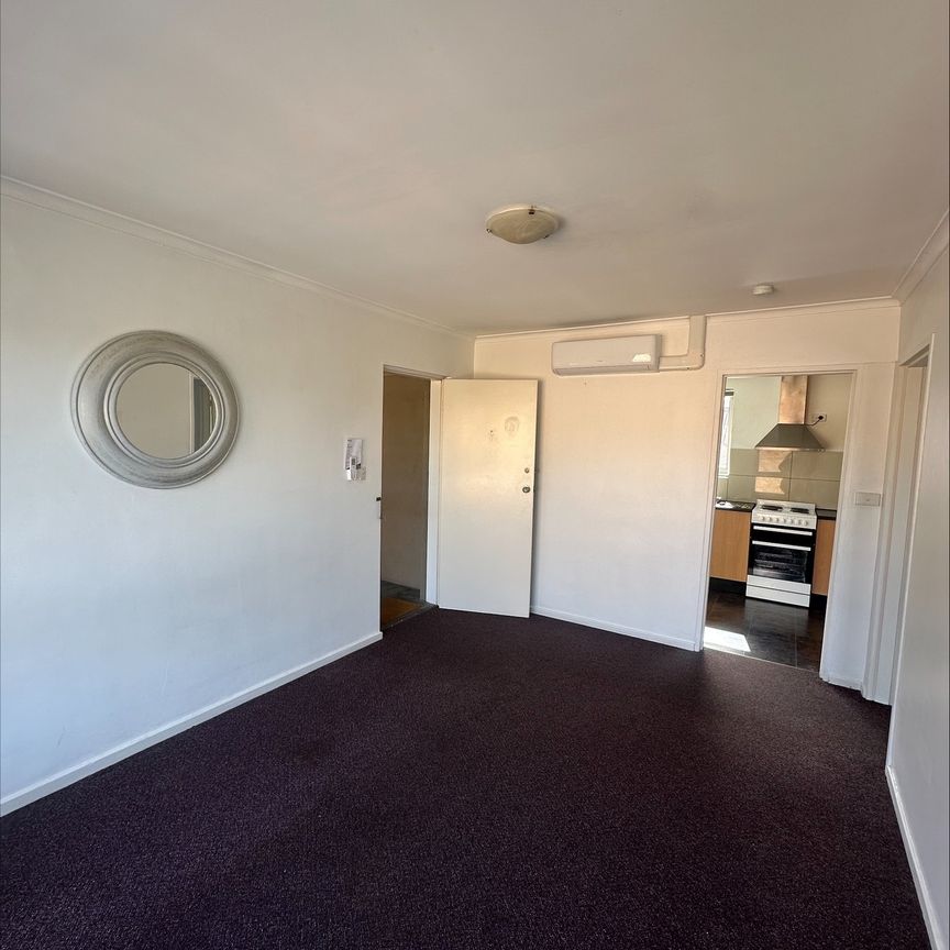 7/39 Heller Street, Brunswick West VIC 3055 - Apartment For Rent | Domain - Photo 1
