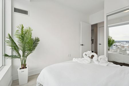 For Lease - 2450 Old Bronte Road Unit# 435, Oakville, Ontario - Photo 4