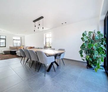 Half-open nieuwbouwwoning met terras, carport en 3 slaapkamers in S... - Photo 2