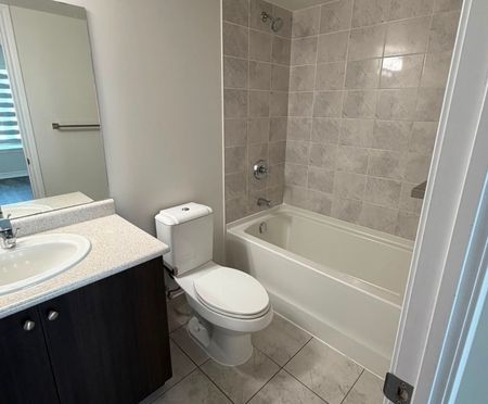 For Lease - 716 Main Street Unit# 502, Milton, Ontario - Photo 5