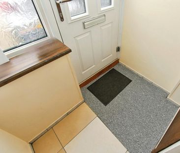 Flat to rent on - Photo 6