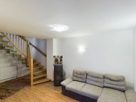 Moderne Traumwohnung in Wolkersdorf - Wohnkomfort auf 150m² mit Einbauküche & Kamin - Photo 5