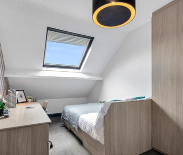 7 bedroom flat to rent - Photo 1
