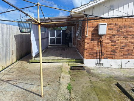 Popular Papatoetoe - Photo 2
