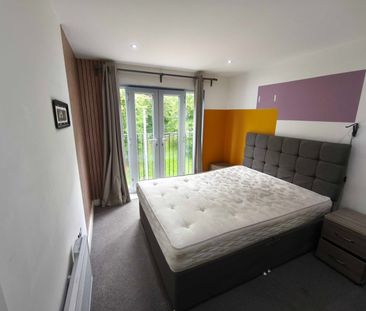 2 Bed Flat, Shield House, S6 - Photo 4