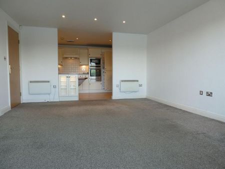2 bedroom apartment to rent - Photo 2