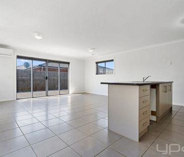 3 BEDROOM HOME - Photo 6
