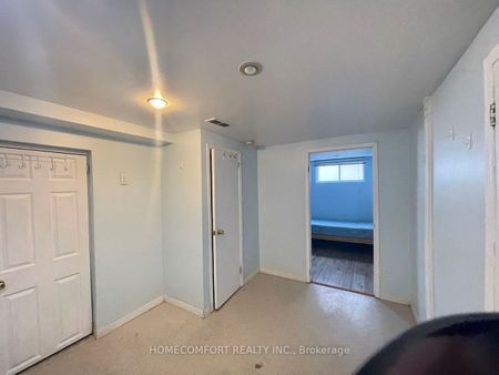For Lease - 27 Dittmer Crescent, Toronto, Ontario - Photo 2