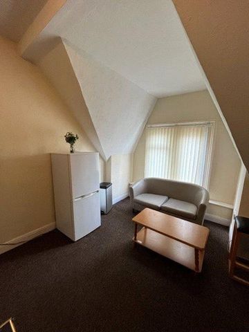 1 bedroom property to rent - Photo 4