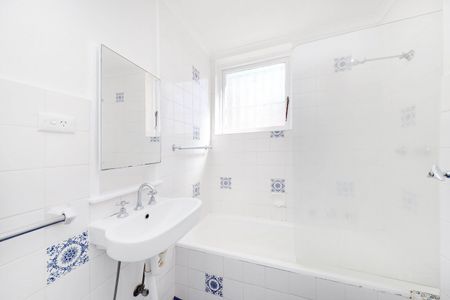 8/36 Manning Road, Double Bay NSW 2028 - Apartment For Rent | Domain - Photo 5