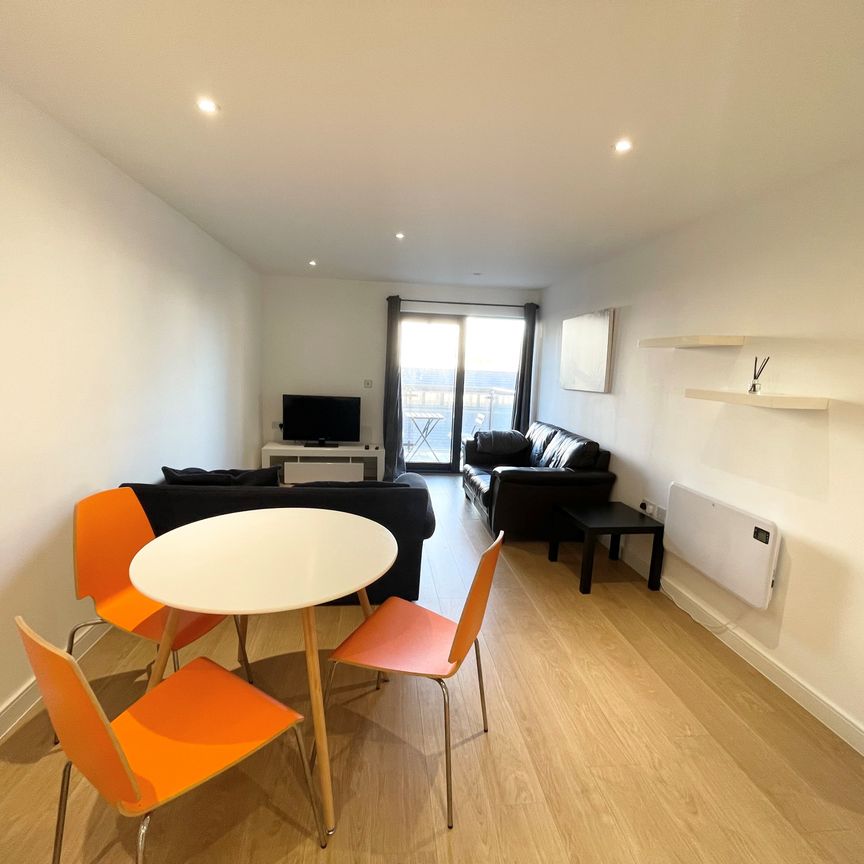 2 bedroom apartment to rent The Blake Building, Admirals Quay, Ocean Way, SO14 - Photo 1