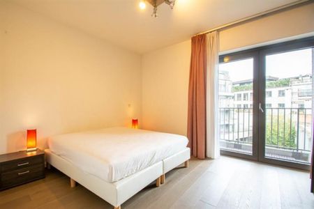 Proche de la Place Sainte-Catherine appartement 2 chambres MEUBLE - Photo 5