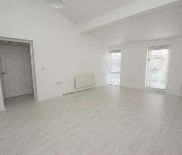 Old Chester Road, Birkenhead, CH41 - Photo 2