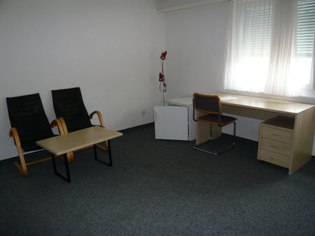 MIETEN OHNE KAUTION - Möbliertes Zimmer in Flughafennähe, NUR MÄNNER - Photo 5
