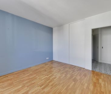 Location Appartement Paris 9 4 Pièces 141 m² - Photo 1