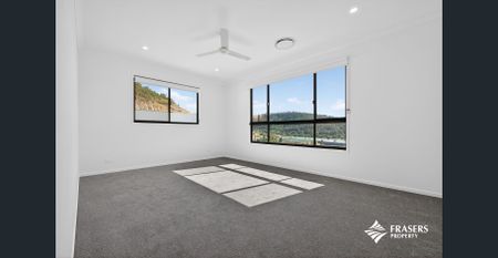 Brand New Luxury Two Storey Home, Welcome to The Quarry! - Photo 5