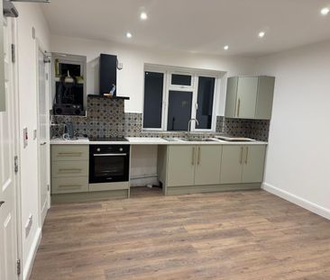 Sheaf Lane, B26 - Photo 3