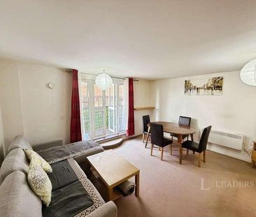 City Court, Lower Canal Walk, Southampton, Hampshire, SO14 - Photo 4