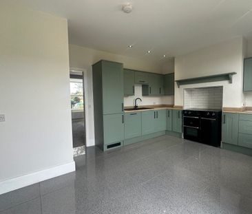Woodhouse Lane - Photo 1