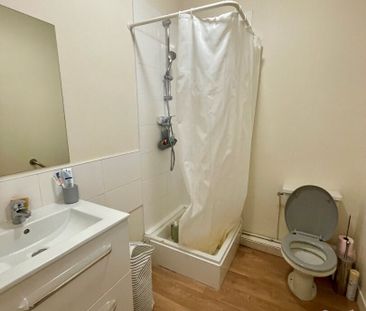 Location Appartement 1 pièce 32m² - Photo 5