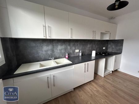 Location Appartement 3 pièces 70m² STE GENEVIEVE DES BOIS 91700 - Photo 4