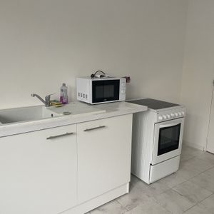 Location Appartement 1 pièce 26m² MAUZE SUR LE MIGNON 79210 - Photo 2